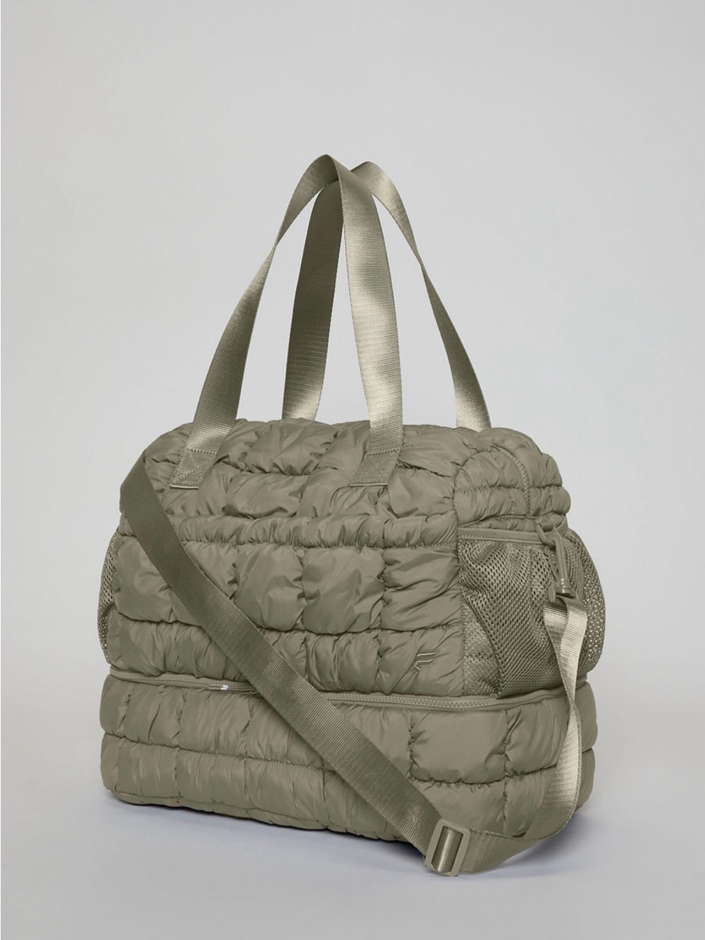 Fabletics Quilted Puffer Travel Bag in Seagrass